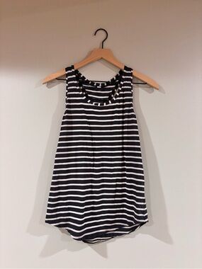 Lululemon Black & White Striped Women's Tank Top small